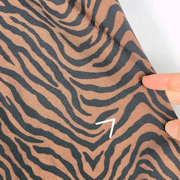 Lovers‎ & Friends Fai Mini Dress Babydoll Tiger Print Brown Black Long Sleeve - Picture 9 of 11